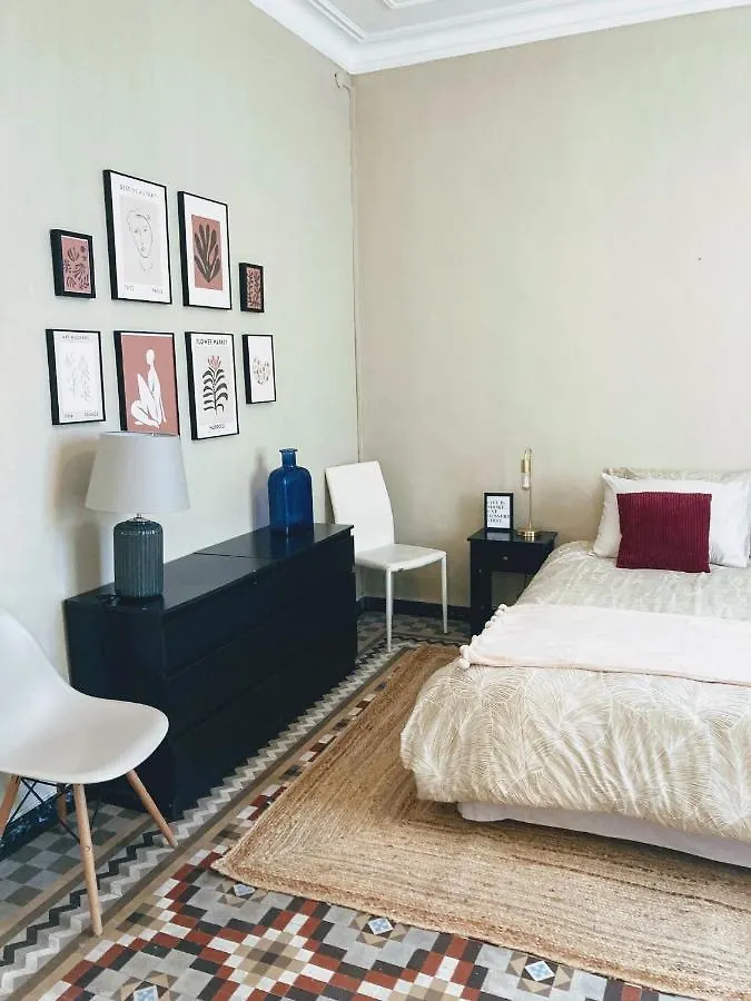 Design Rooms Near Rambla Barcelona