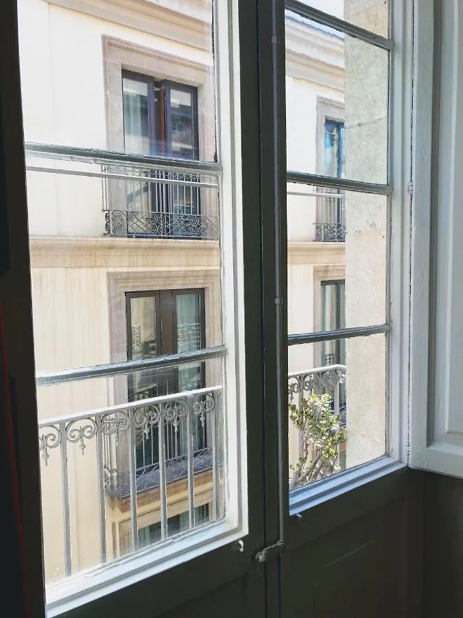 Design Rooms Near Rambla Barcelona